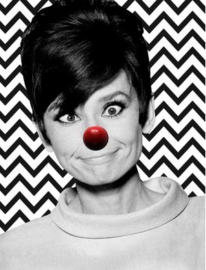 AUDREY HEPBURN CIRCUS