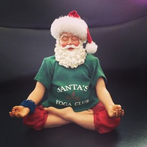 SANTA YOGA