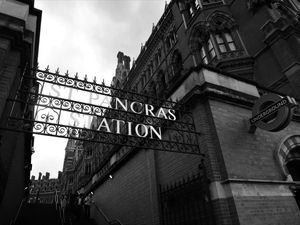 ST. PANCRAS STATION