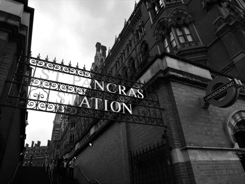 ST. PANCRAS STATION
