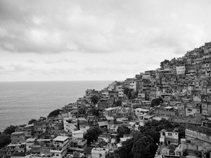 VIDIGAL E O MAR