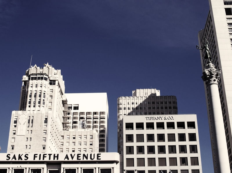 SAKS FIFTH AVENUE