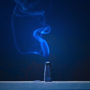 SMOKE BLUE