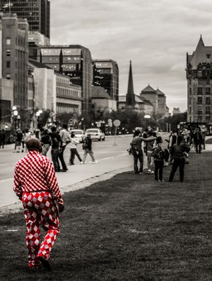 DRESS TO IMPRESS