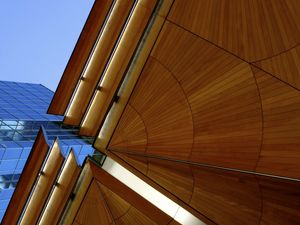 AUCKLAND 1