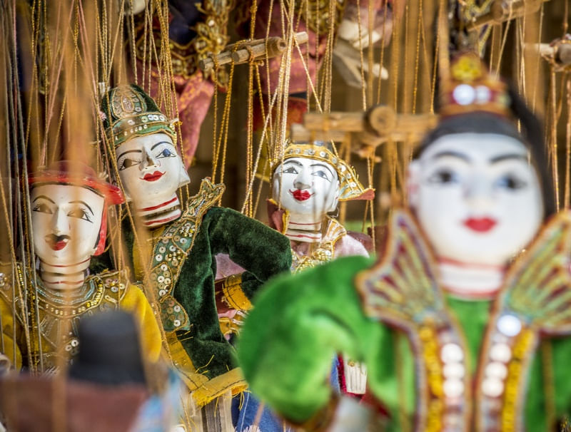 PUPPETS