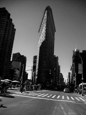 FLATIRON II BW