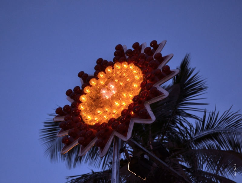 AMUSEMENT PARK V (NIGHT LIGHTS)
