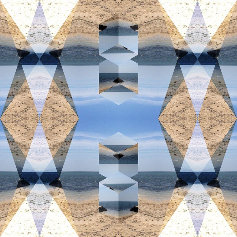 GEOMETRIC BEACH