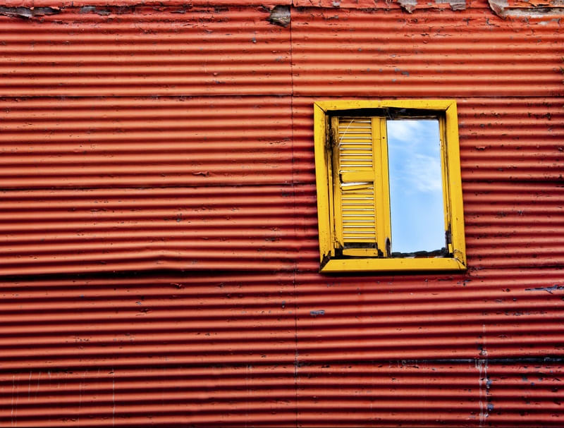 VENTANA AMARILLO
