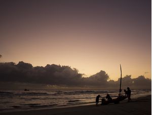 CÉU, MAR E ALGUNS PESCADORES
