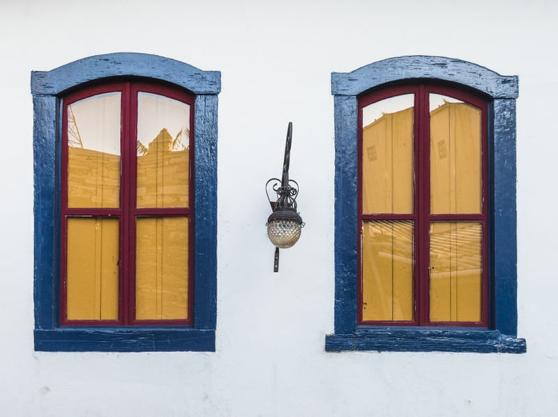 ELO, AZUL E AMARELO