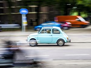 BLUE CAR