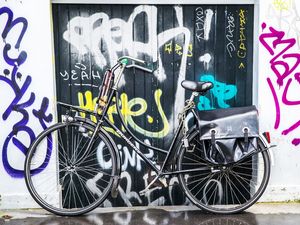 BIKE AMS STREET