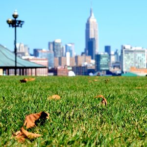 HOBOKEN PIER PARK