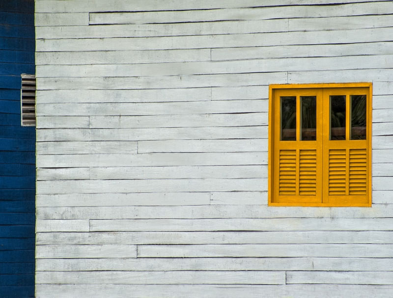 AZUL, BRANCO E AMARELO