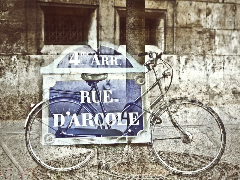 PARIS BIKE E ARQUITETURA