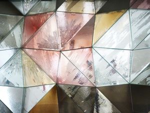 GEOMETRIC MIRRORS
