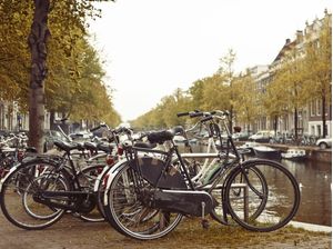 AMSTERDAN BIKE NO CANAL 2