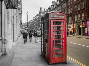 PHONE ON THE STREET