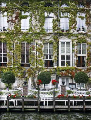 BRUGGE JANELAS