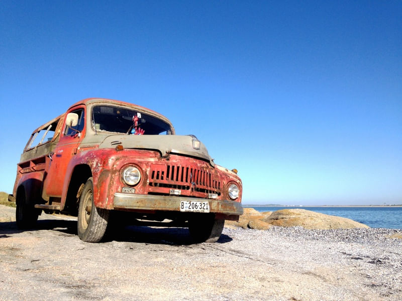 VINTAGE CAR 2