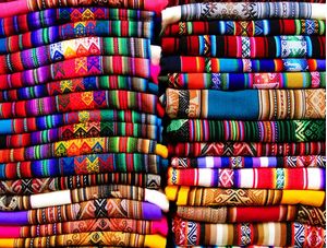 CORES PERUANAS