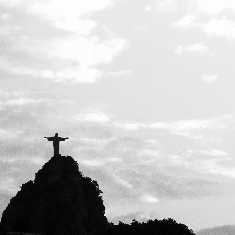 BRAÇOS ABERTOS - RIO