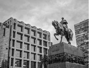MONUMENTO A ARTIGAS