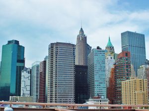 MANHATTAN BUILDINGS