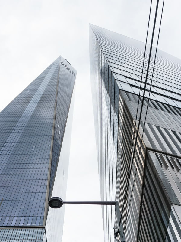 WTC - LOOKING UP