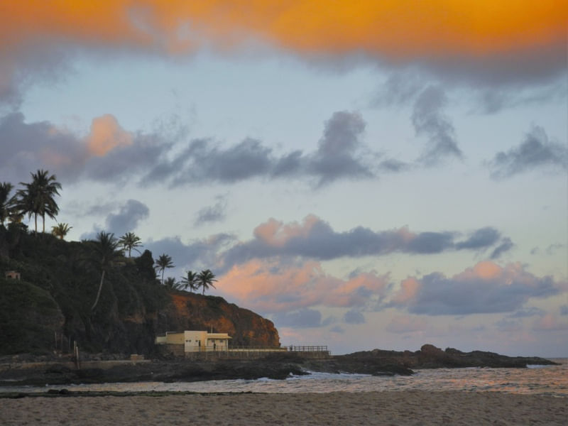 ENTARDECER NA PRAIA DO BURACÃO II