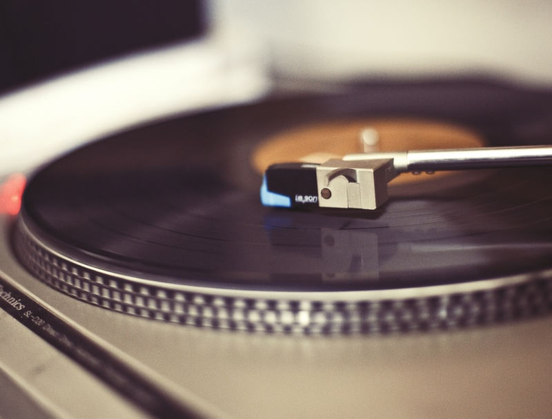 ROLANDO VINIL 2