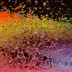 DROPPING COLOURS
