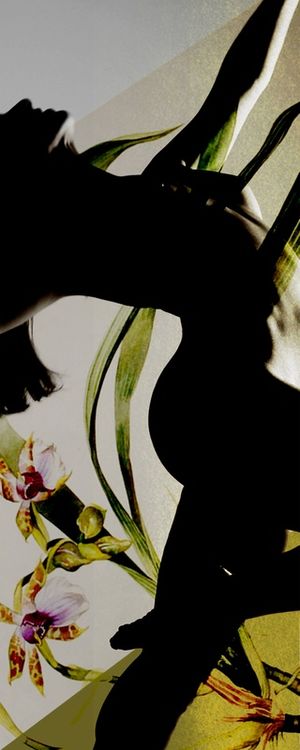 BOTANICAL WOMAN 3