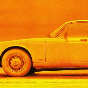 CARRO LARANJA