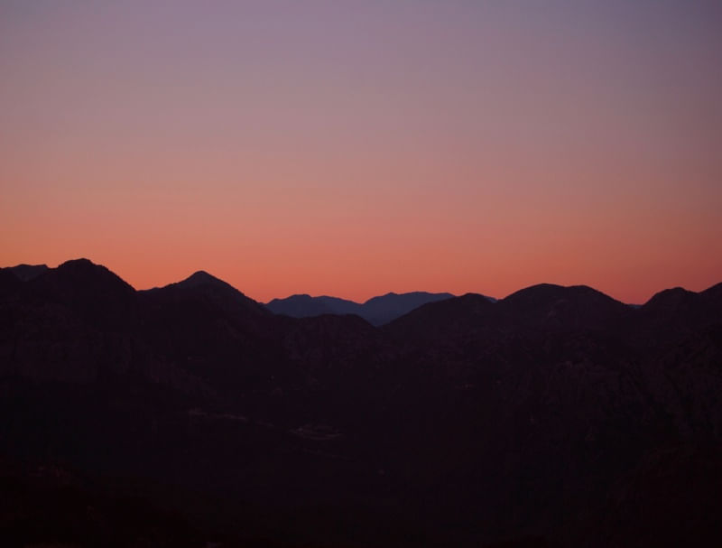 MONTENEGRO GEOMETRICS