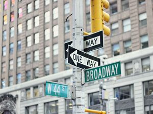 ONE WAY BROADWAY