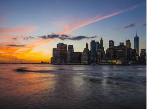 FALLING DOWN IN NEW YORK