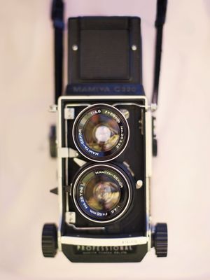 MAMIYA C220