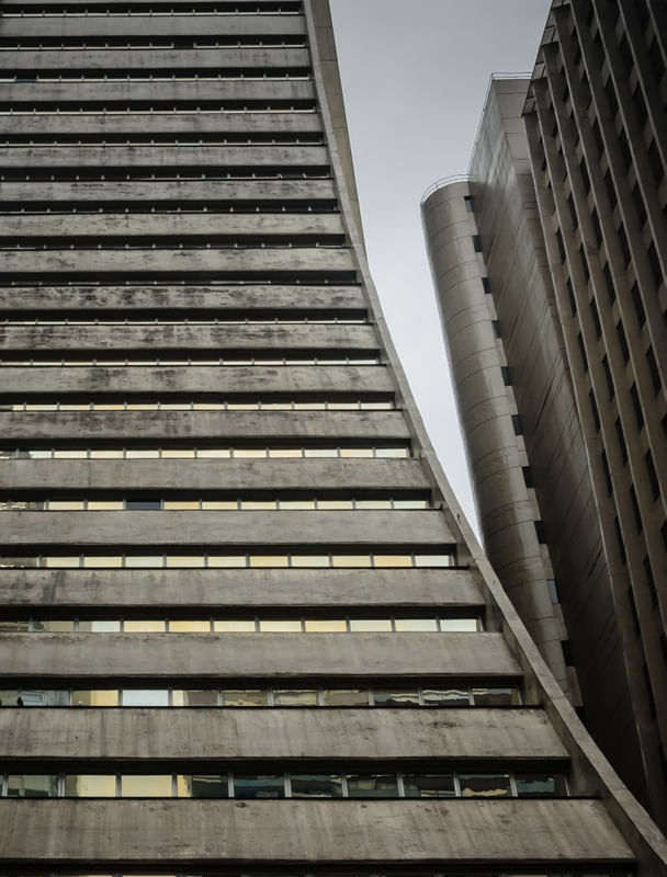 GIGANTES DE CONCRETO