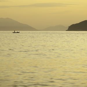CANOA AO MAR 1