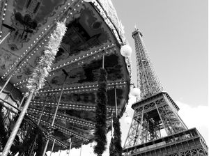 PARIS CONTRASTE
