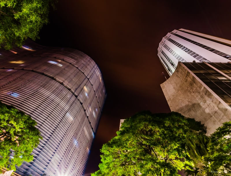 TORRES NOTURNAS