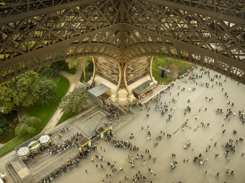 EIFFEL 1ST