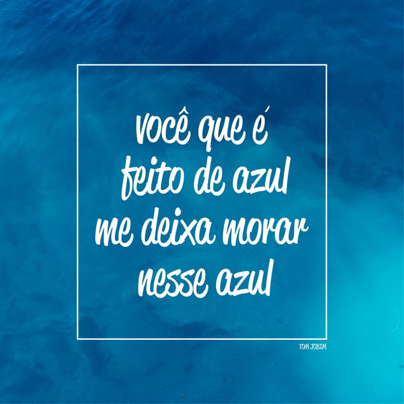 FEITO DE AZUL
