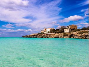 TURQUOISE BEACH