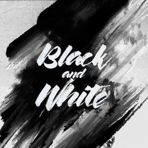BY BLACK AND WHITE (QUADRADO)