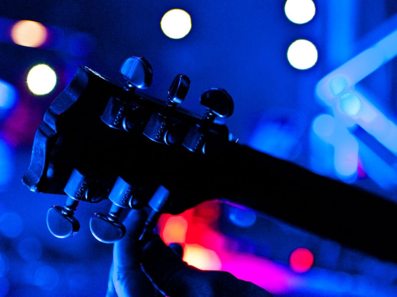 GUITAR H