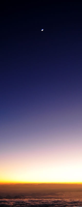 ENTRE O CÉU E O PICO